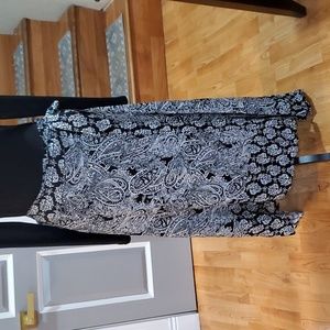 Jones New York Sport Size XL Women's Paisley Wrap Skirt Midi White Black